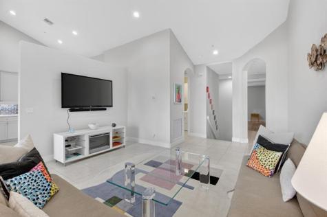 23 Royal Palm Way Boca Raton FL 33432