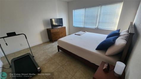 4311 Crystal Lake Drive Deerfield Beach FL 33064