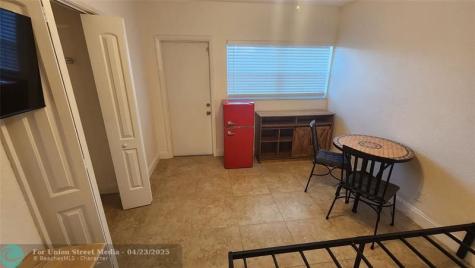 4311 Crystal Lake Drive Deerfield Beach FL 33064