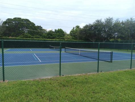1265 SW 46th Avenue Pompano Beach FL 33069