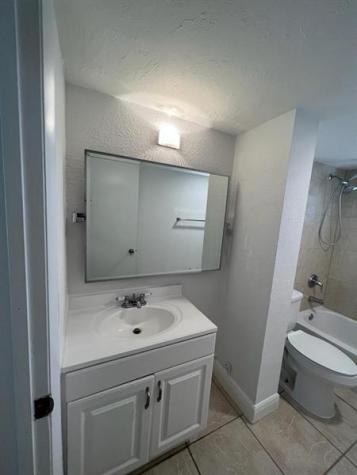 7851 Dunham Boulevard Miami FL 33138