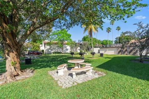 459 N Laurel Drive Margate FL 33063
