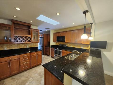 201 Dunwoody Lane Hollywood FL 33021