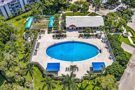 7802 Trent Drive Tamarac FL 33321