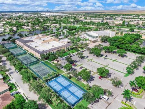 7802 Trent Drive Tamarac FL 33321