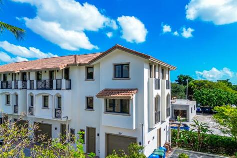 456 NW 41st Street Oakland Park FL 33309