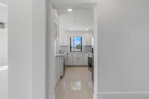 456 NW 41st Street Oakland Park FL 33309