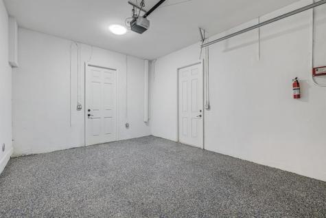 456 NW 41st Street Oakland Park FL 33309