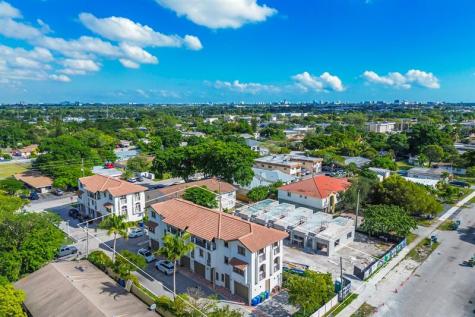 456 NW 41st Street Oakland Park FL 33309