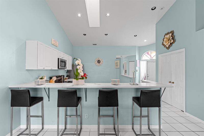 18409 Via Di Sorrento Boca Raton FL 33496