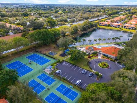 18409 Via Di Sorrento Boca Raton FL 33496