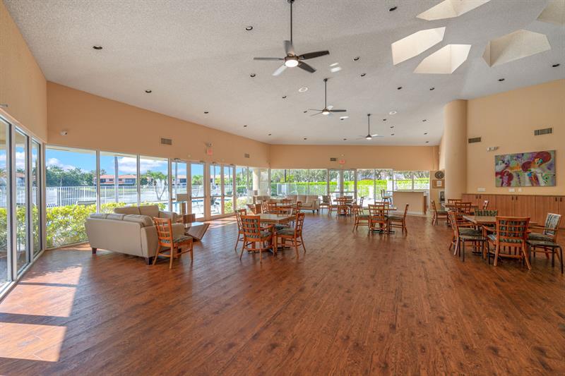 18409 Via Di Sorrento Boca Raton FL 33496