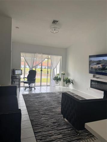 18409 Via Di Sorrento Boca Raton FL 33496