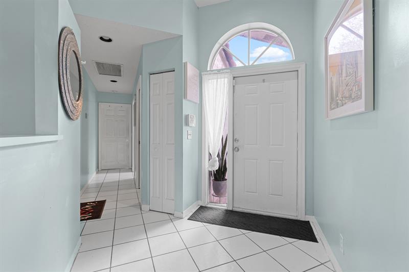 18409 Via Di Sorrento Boca Raton FL 33496