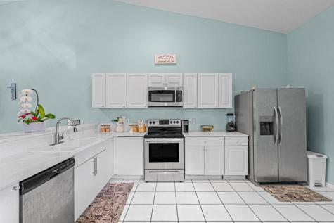 18409 Via Di Sorrento Boca Raton FL 33496