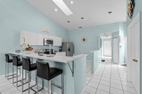 18409 Via Di Sorrento Boca Raton FL 33496