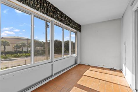 90 South Boulevard Boynton Beach FL 33435