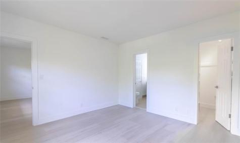 2424 SE 17th Street Fort Lauderdale FL 33316