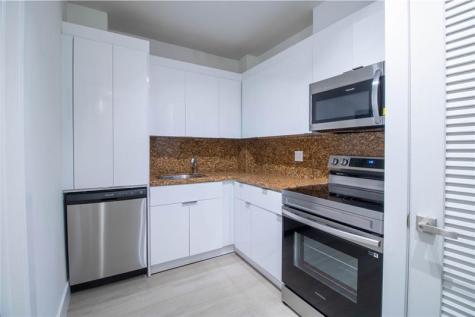2424 SE 17th Street Fort Lauderdale FL 33316