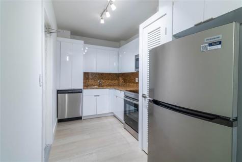 2424 SE 17th Street Fort Lauderdale FL 33316