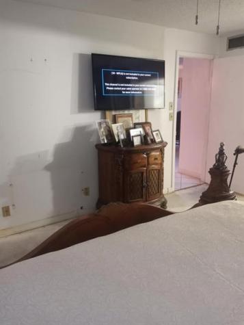 3521 Inverrary Drive Lauderhill FL 33319