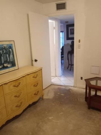 3521 Inverrary Drive Lauderhill FL 33319