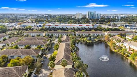 259 SW 7th Street Pompano Beach FL 33060