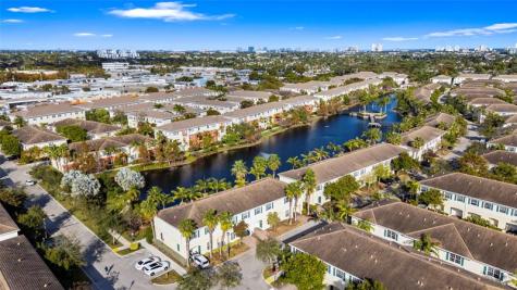 259 SW 7th Street Pompano Beach FL 33060