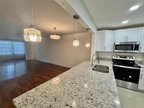 2821 Somerset Drive Lauderdale Lakes FL 33311