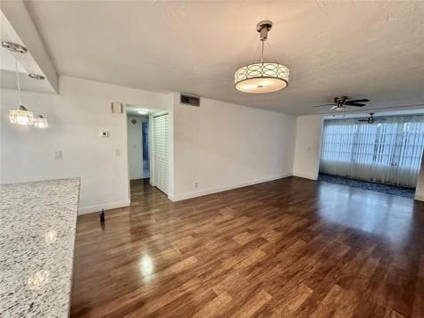 2821 Somerset Drive Lauderdale Lakes FL 33311