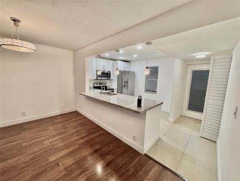 2821 Somerset Drive Lauderdale Lakes FL 33311