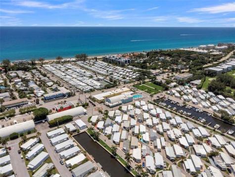 204 Flamingo Drive Briny Breezes FL 33435