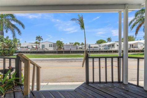 204 Flamingo Drive Briny Breezes FL 33435