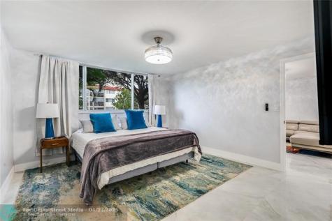 9523 S Hollybrook Lake Drive Pembroke Pines FL 33025