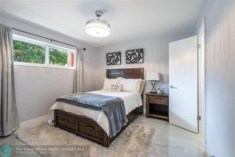 9523 S Hollybrook Lake Drive Pembroke Pines FL 33025