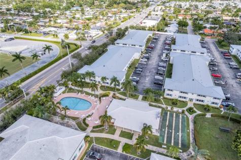 6263 NE 19th Avenue Fort Lauderdale FL 33308