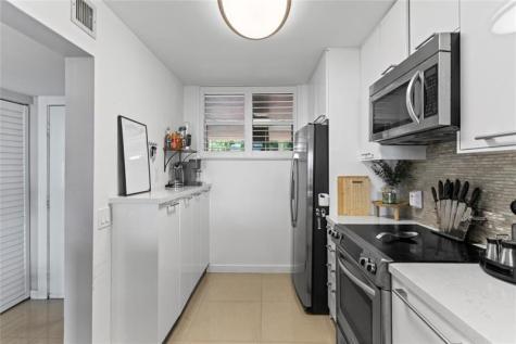 111 Lake Emerald Drive Oakland Park FL 33309