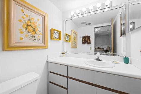 5640 Santiago Circle Boca Raton FL 33433