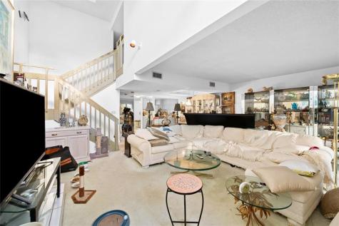 5640 Santiago Circle Boca Raton FL 33433