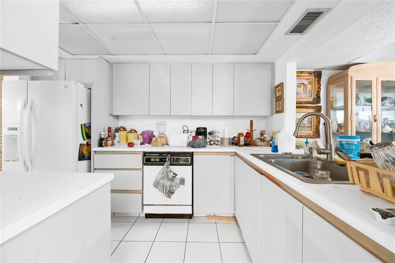 5640 Santiago Circle Boca Raton FL 33433