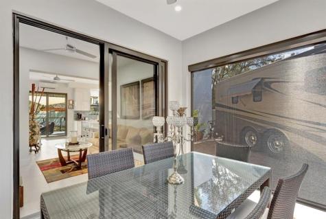 93 S Cortez Drive Circle R Margate FL 33068