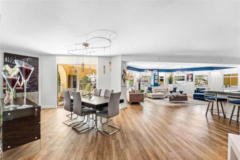 99 SE Mizner Boulevard Boca Raton FL 33432