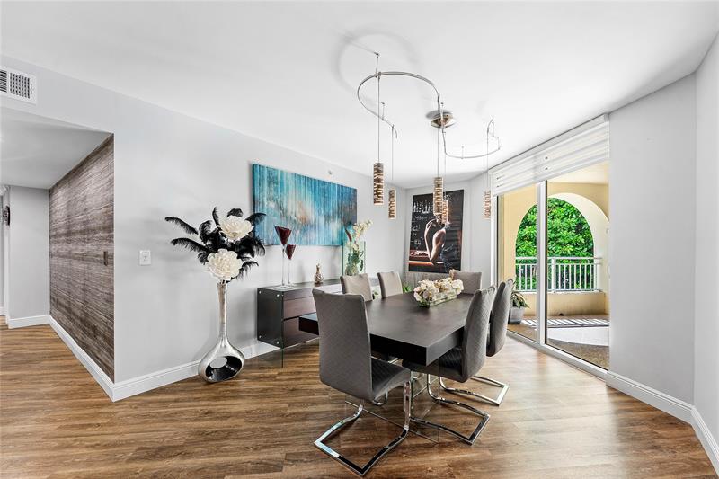 99 SE Mizner Boulevard Boca Raton FL 33432