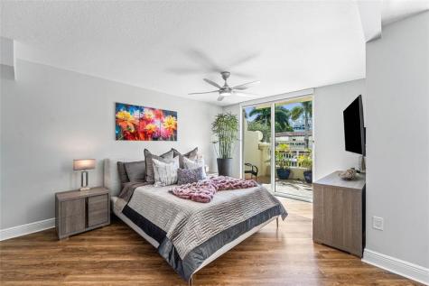 99 SE Mizner Boulevard Boca Raton FL 33432