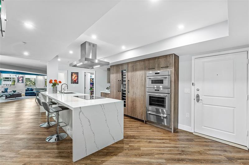 99 SE Mizner Boulevard Boca Raton FL 33432