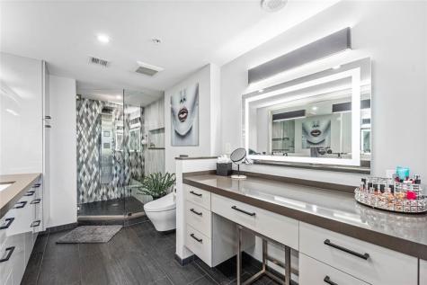 99 SE Mizner Boulevard Boca Raton FL 33432