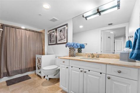 99 SE Mizner Boulevard Boca Raton FL 33432