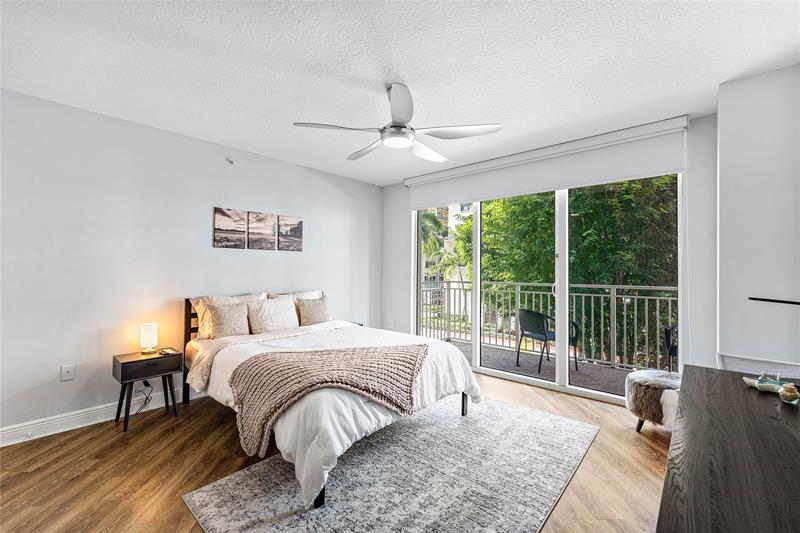 99 SE Mizner Boulevard Boca Raton FL 33432