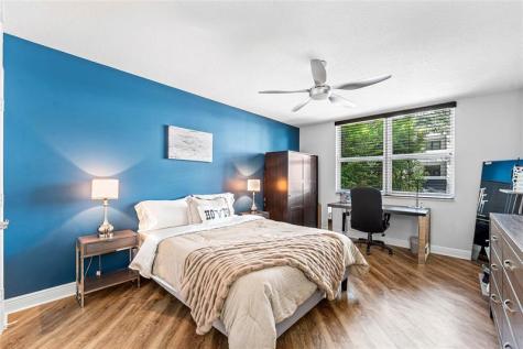 99 SE Mizner Boulevard Boca Raton FL 33432