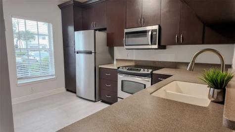 9967 NW 56th Place Coral Springs FL 33076